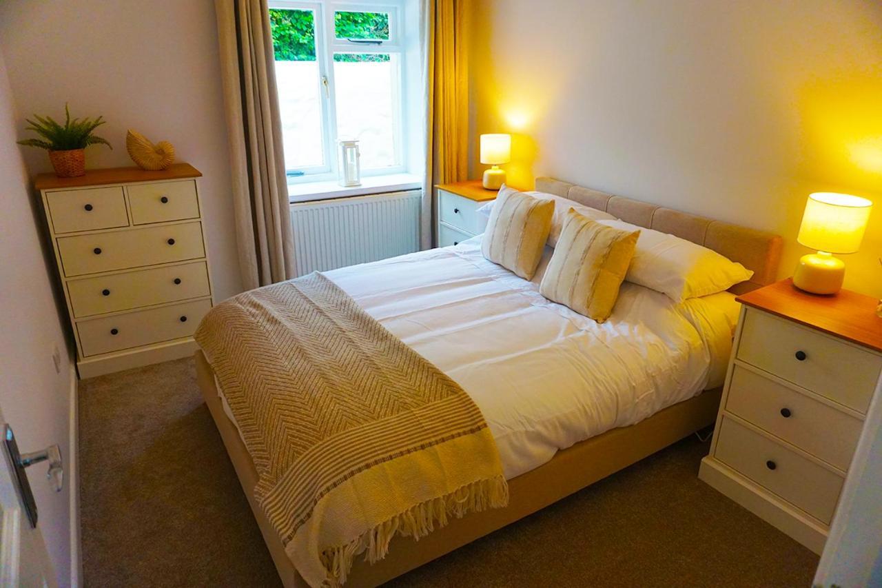 Staycation At Pine Cottage, A Newly Refurbished Holiday Cottage Goodwick Luaran gambar